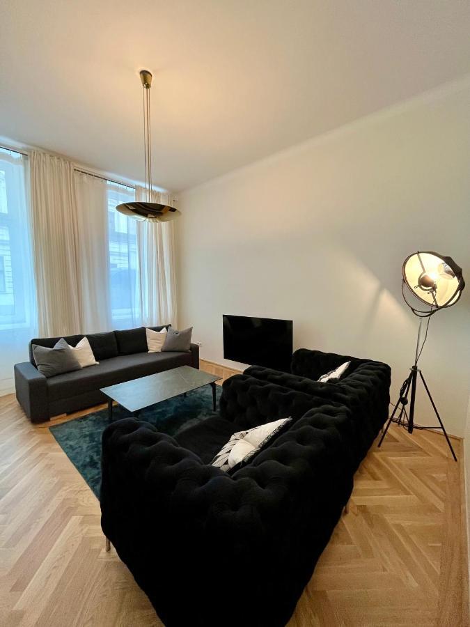Zentrale Wohlfuehloase Apartment Виена Екстериор снимка