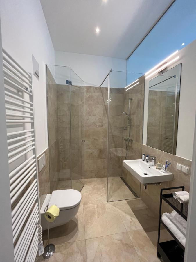 Zentrale Wohlfuehloase Apartment Виена Екстериор снимка